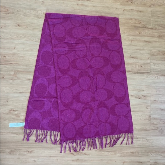 Coach Signature Muffler Wool Scarf #F77673